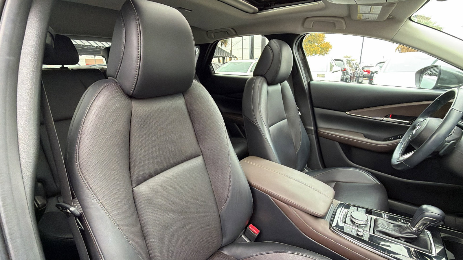 Used 2020 MAZDA CX-30 AWD w/ Premium Package image 38