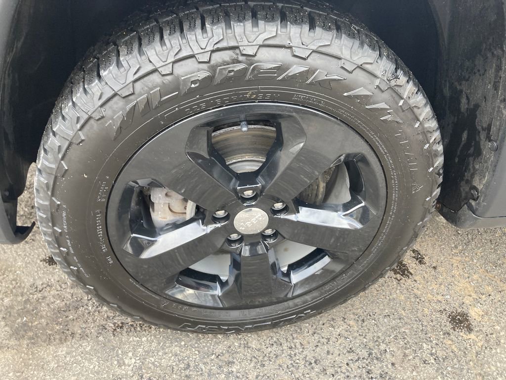 Used 2021 Jeep Compass Latitude w/ Convenience Group image 35