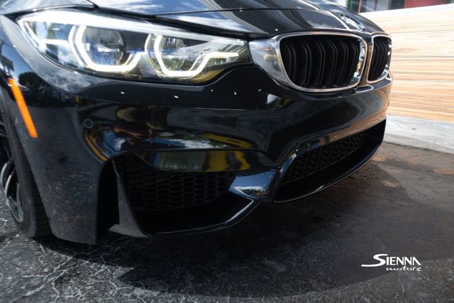Used 2018 BMW M4 Convertible image 15