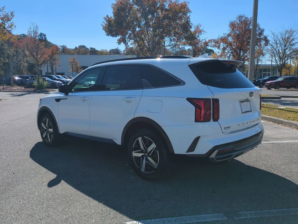 Used 2021 Kia Sorento S image 7