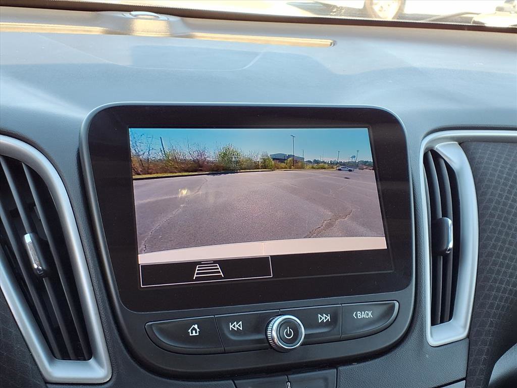 Used 2023 Chevrolet Malibu RS image 8