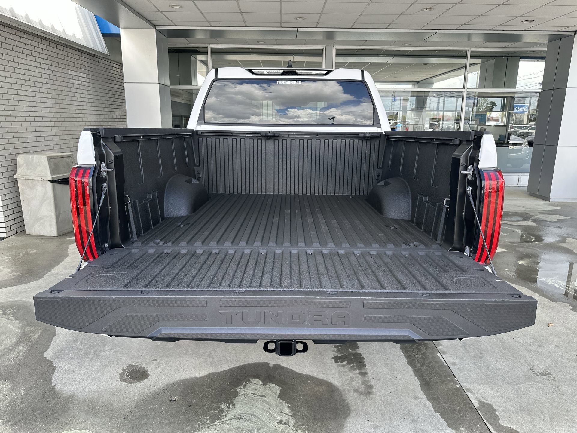 Used 2024 Toyota Tundra SR5 AWD/4WD image 31
