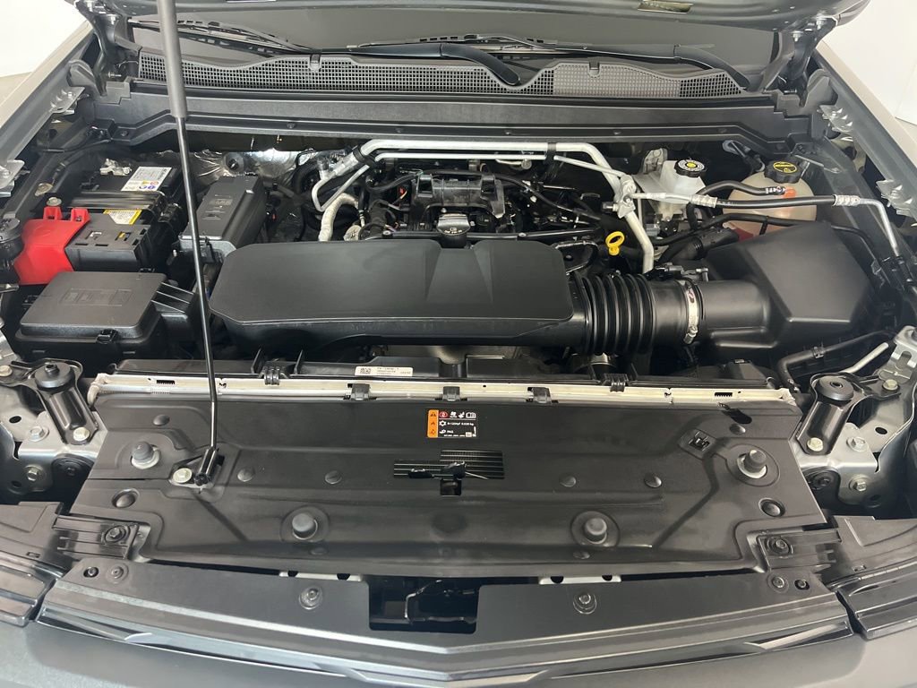 Used 2024 Chevrolet Colorado W/T image 9