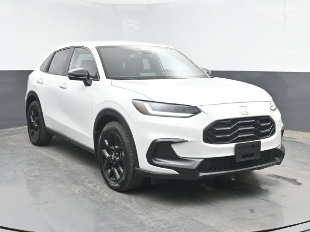 Certified 2024 Honda HR-V Sport image 2