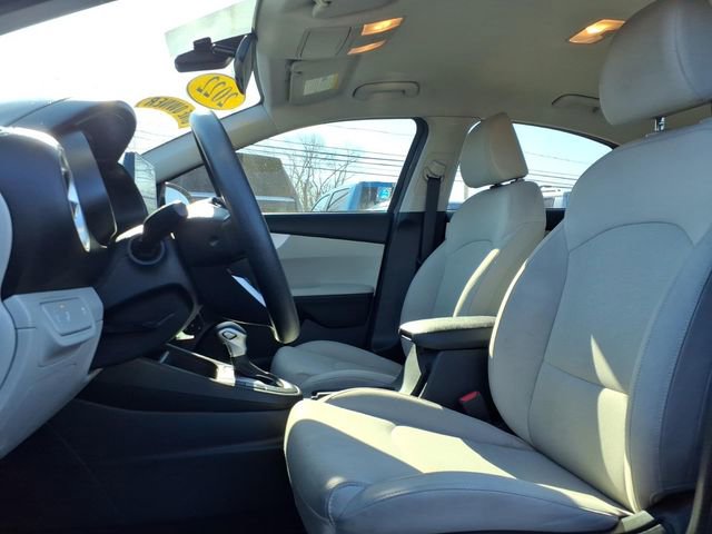 Used 2022 Kia Forte LXS w/ LXS Technology Package image 28
