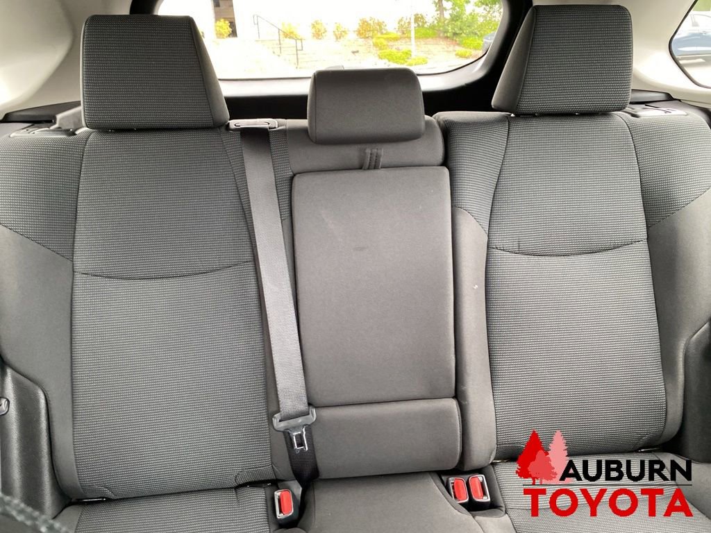 Used 2024 Toyota RAV4 LE AWD/4WD image 17