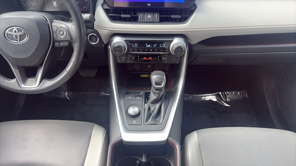 Used 2024 Toyota RAV4 Limited w/ Advanced Technology Package AWD/4WD image 18