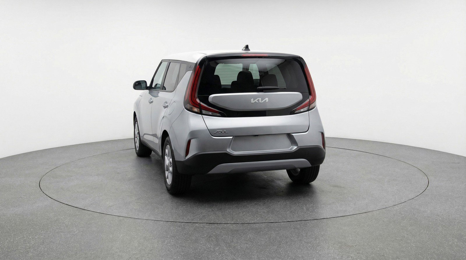 Used 2025 Kia Soul LX w/ LX Technology Package FWD image 7