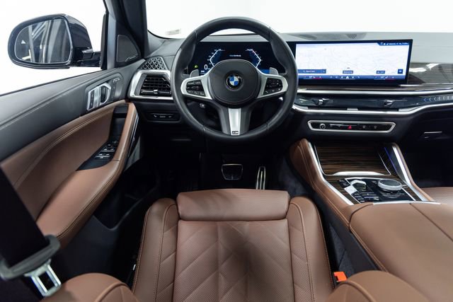 Used 2026 BMW X6 xDrive40i AWD/4WD image 3