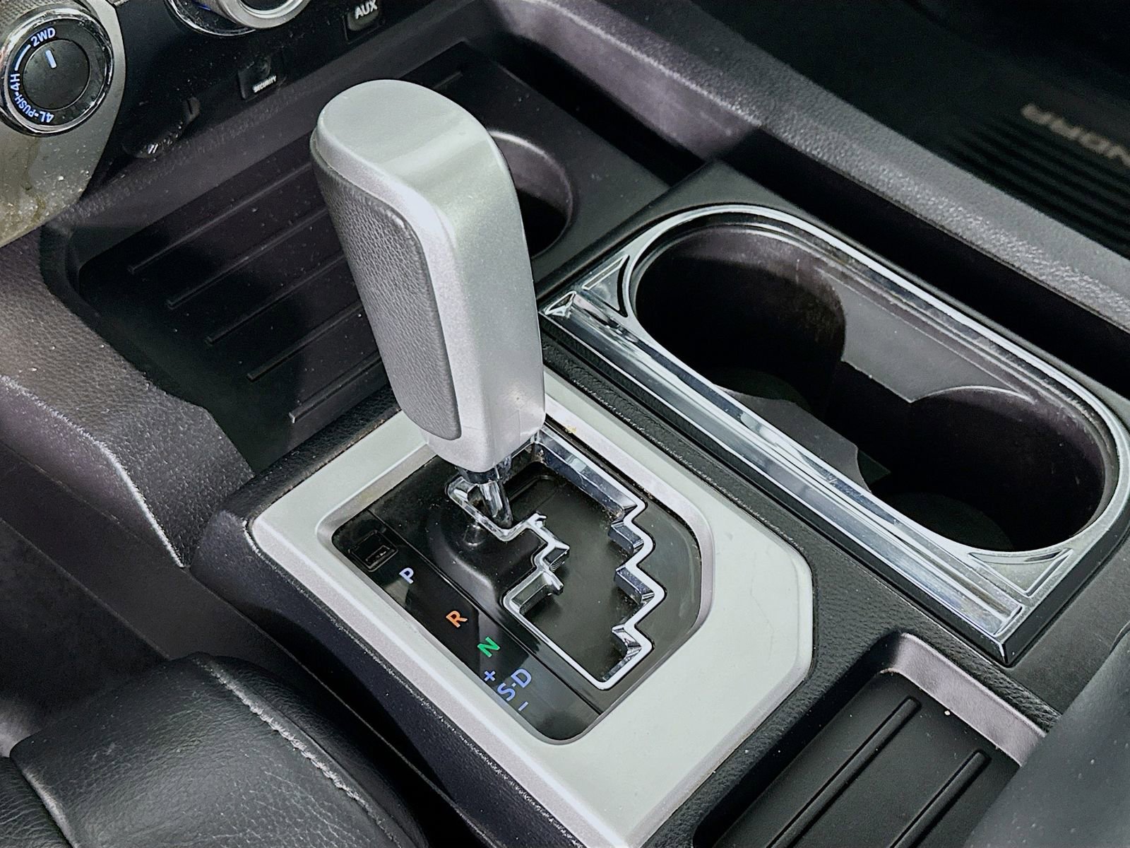 Used 2016 Toyota Tundra Limited w/ Limited Premium Package image 18