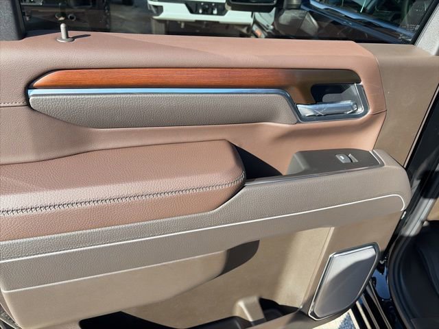 New 2026 GMC Sierra 2500 Denali w/ Denali Reserve Package image 12