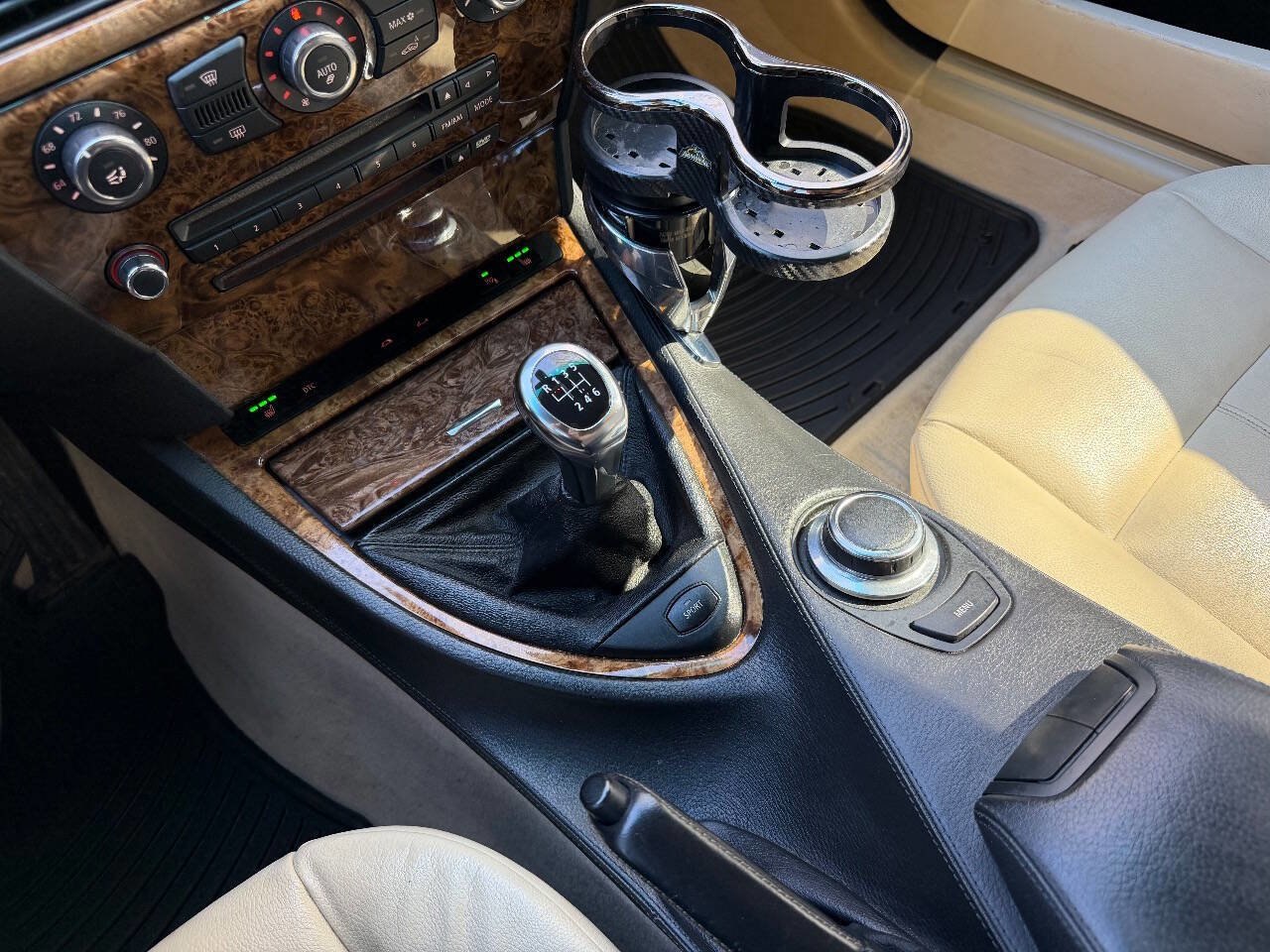 Used 2008 BMW 650i Convertible RWD image 16