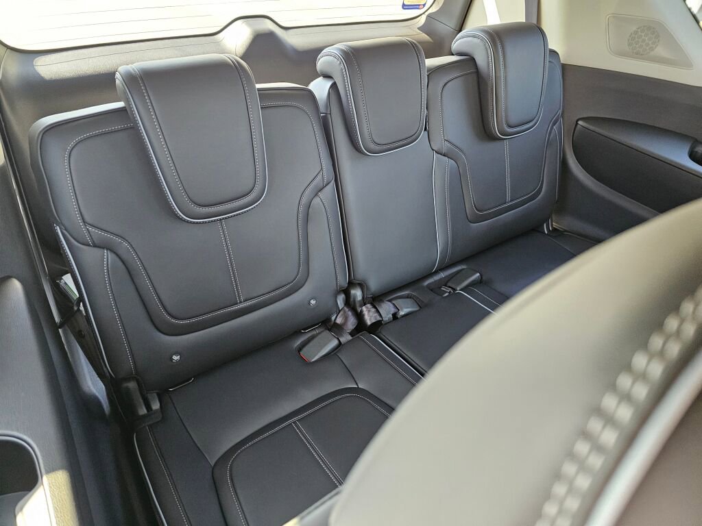 New 2025 INFINITI QX80 Sensory image 17