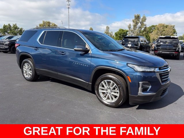 Used 2023 Chevrolet Traverse LT