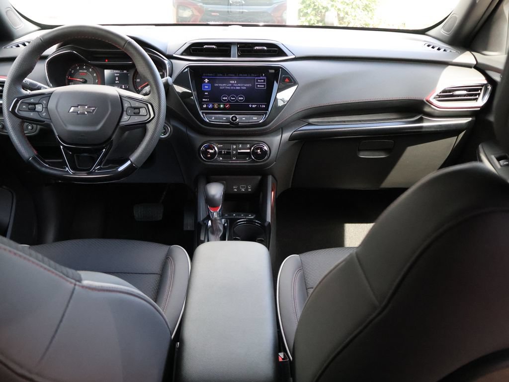Used 2023 Chevrolet TrailBlazer RS w/ Convenience Package FWD image 15