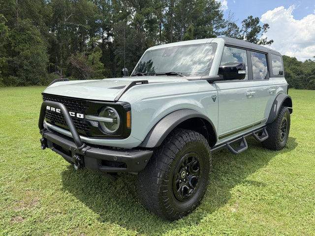 Used 2021 Ford Bronco First Edition AWD/4WD image 1