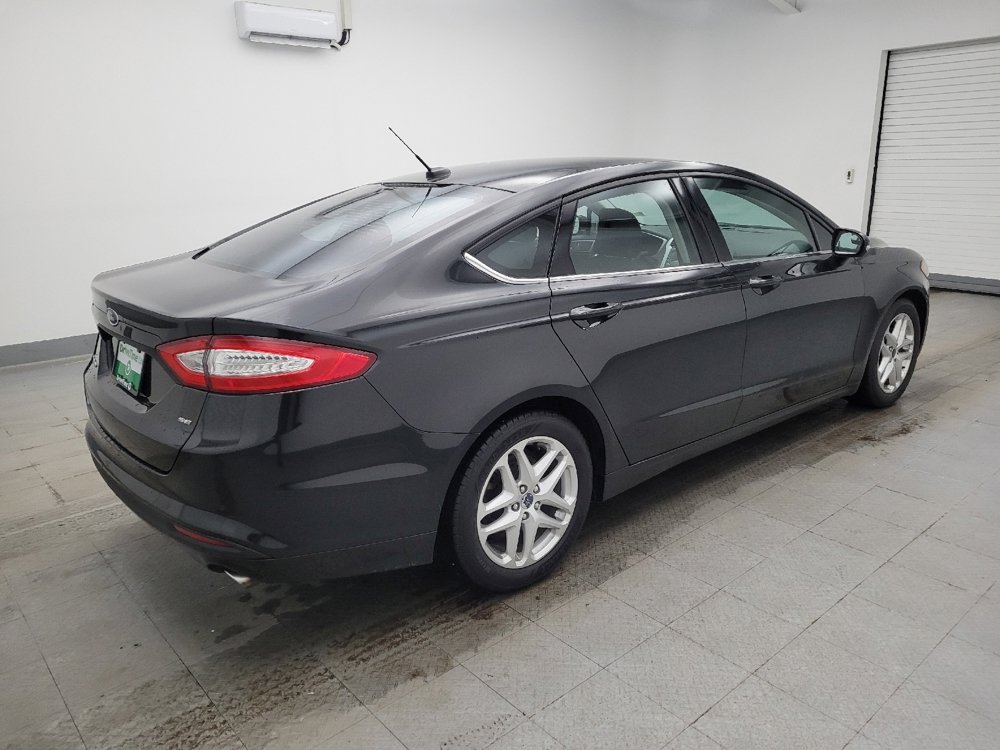Used 2015 Ford Fusion SE image 10