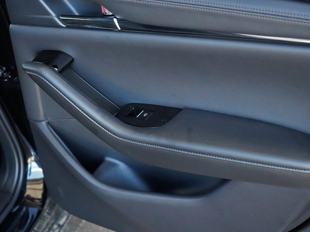New 2026 MAZDA MAZDA3 2.5 S Hatchback w/ Premium Pkg FWD image 28