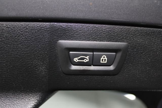 Used 2015 BMW X6 xDrive50i AWD/4WD image 30