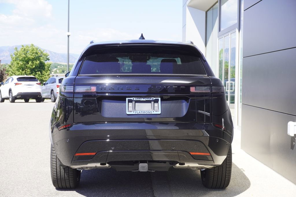 New 2026 Land Rover Range Rover Velar Dynamic SE image 6