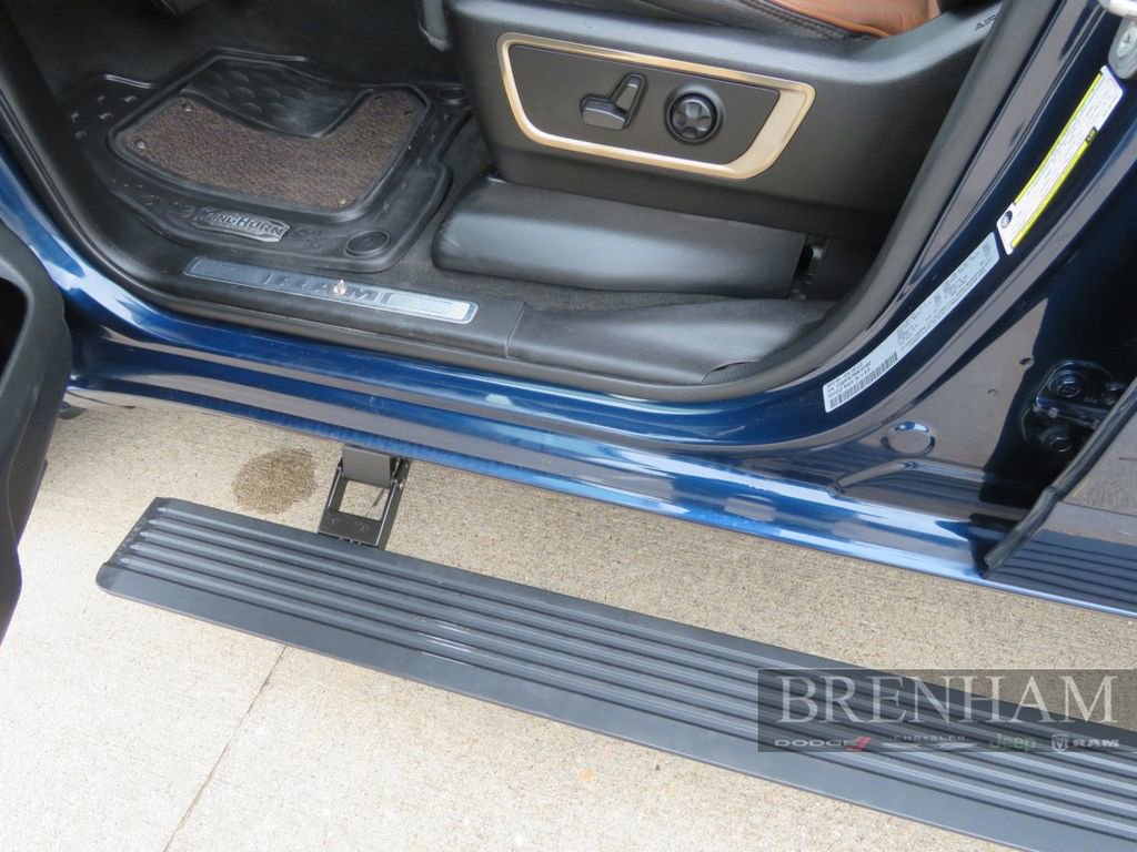 Used 2022 RAM 1500 Limited image 13