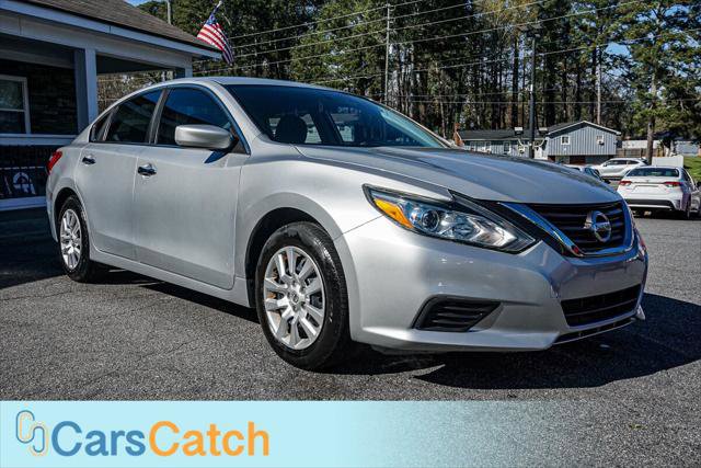 Used 2016 Nissan Altima 2.5 S w/ Power Driver Seat Package FWD image 10