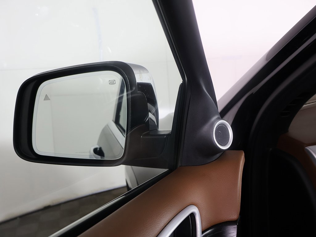 Used 2021 Jeep Grand Cherokee Summit image 38