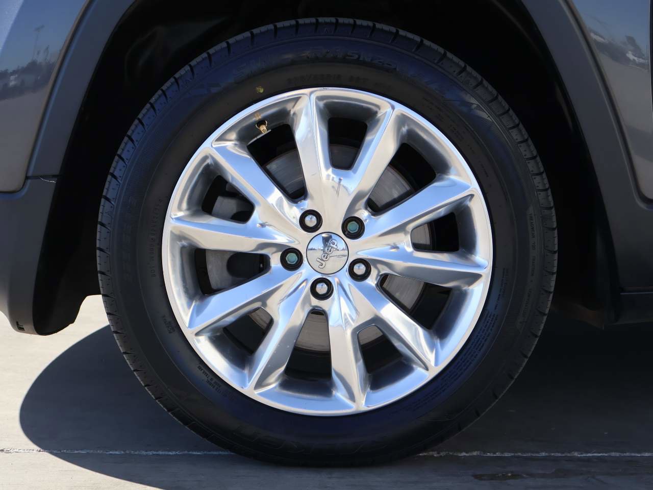 Used 2015 Jeep Cherokee Limited image 6