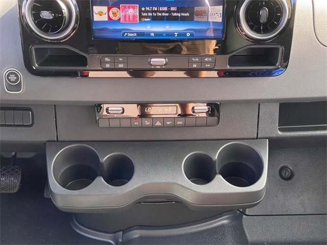 New 2025 Mercedes-Benz Sprinter 2500 image 10