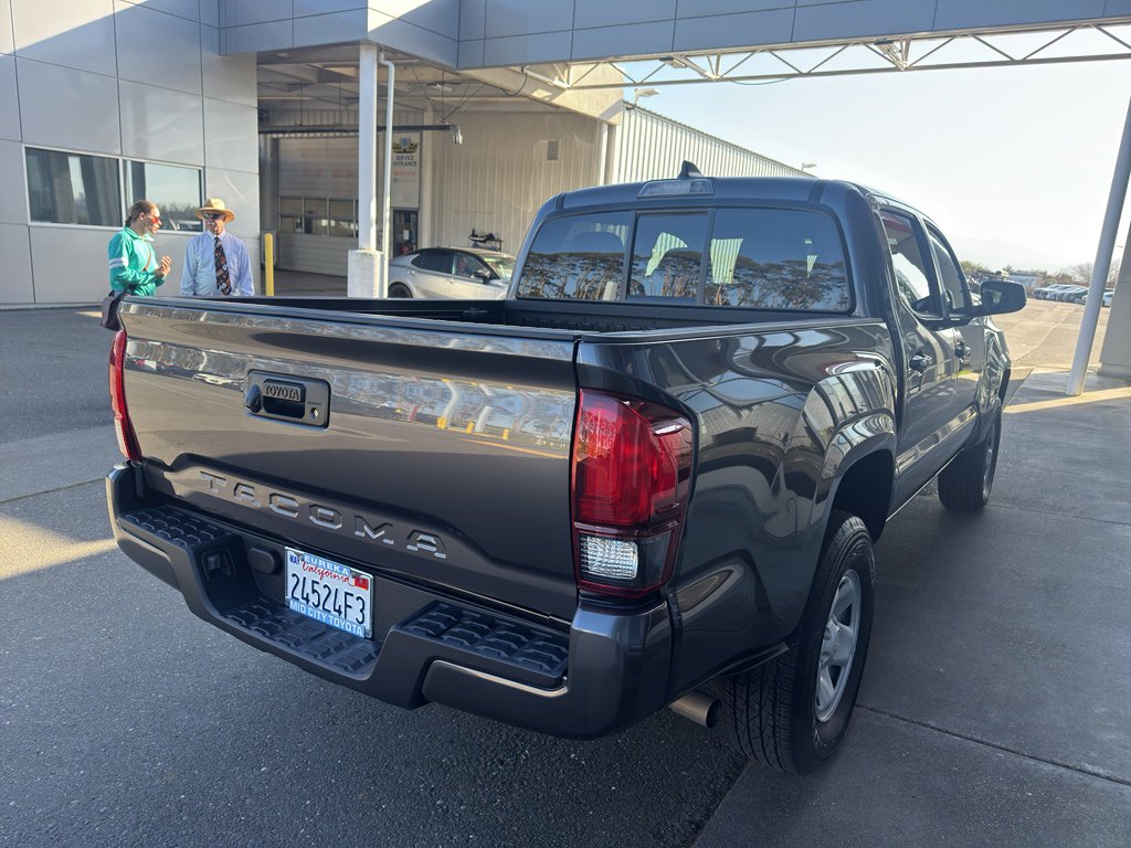 Used 2021 Toyota Tacoma SR image 13