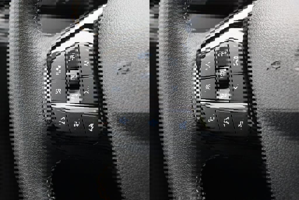 Used 2022 Ford Escape Titanium w/ Titanium Elite Package image 20