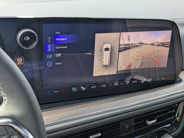 New 2026 Chevrolet Suburban High Country image 21