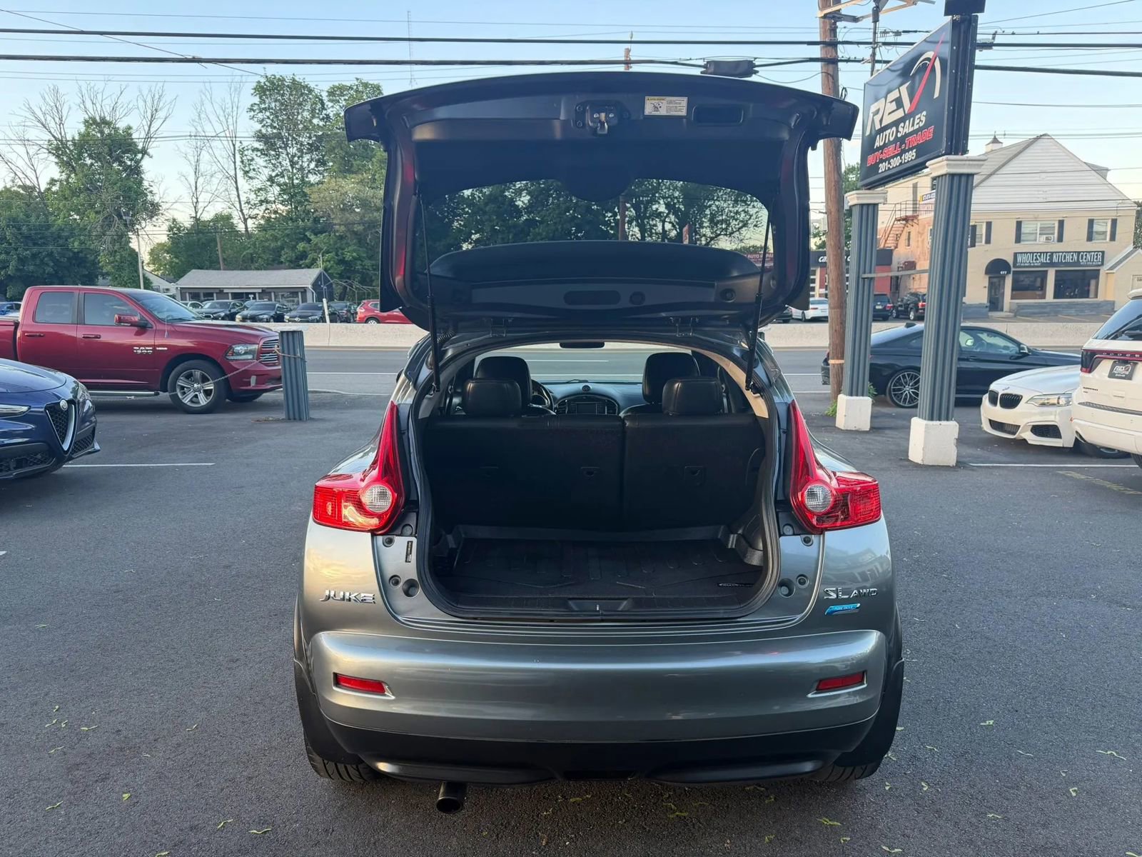 Used 2012 Nissan Juke SL w/ Sport Pkg AWD/4WD image 21