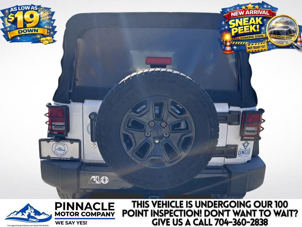 Used 2016 Jeep Wrangler Unlimited Willys image 4