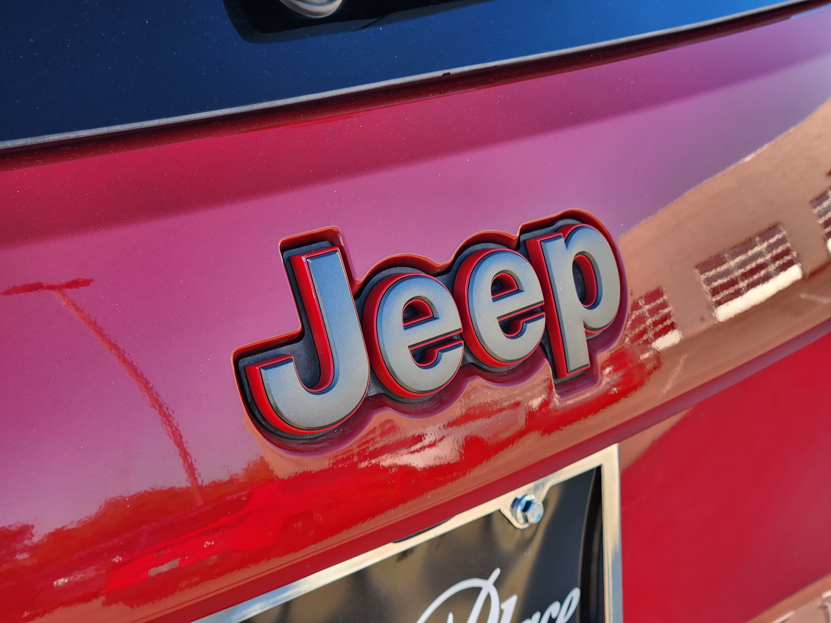 Used 2020 Jeep Grand Cherokee Trailhawk AWD/4WD image 35