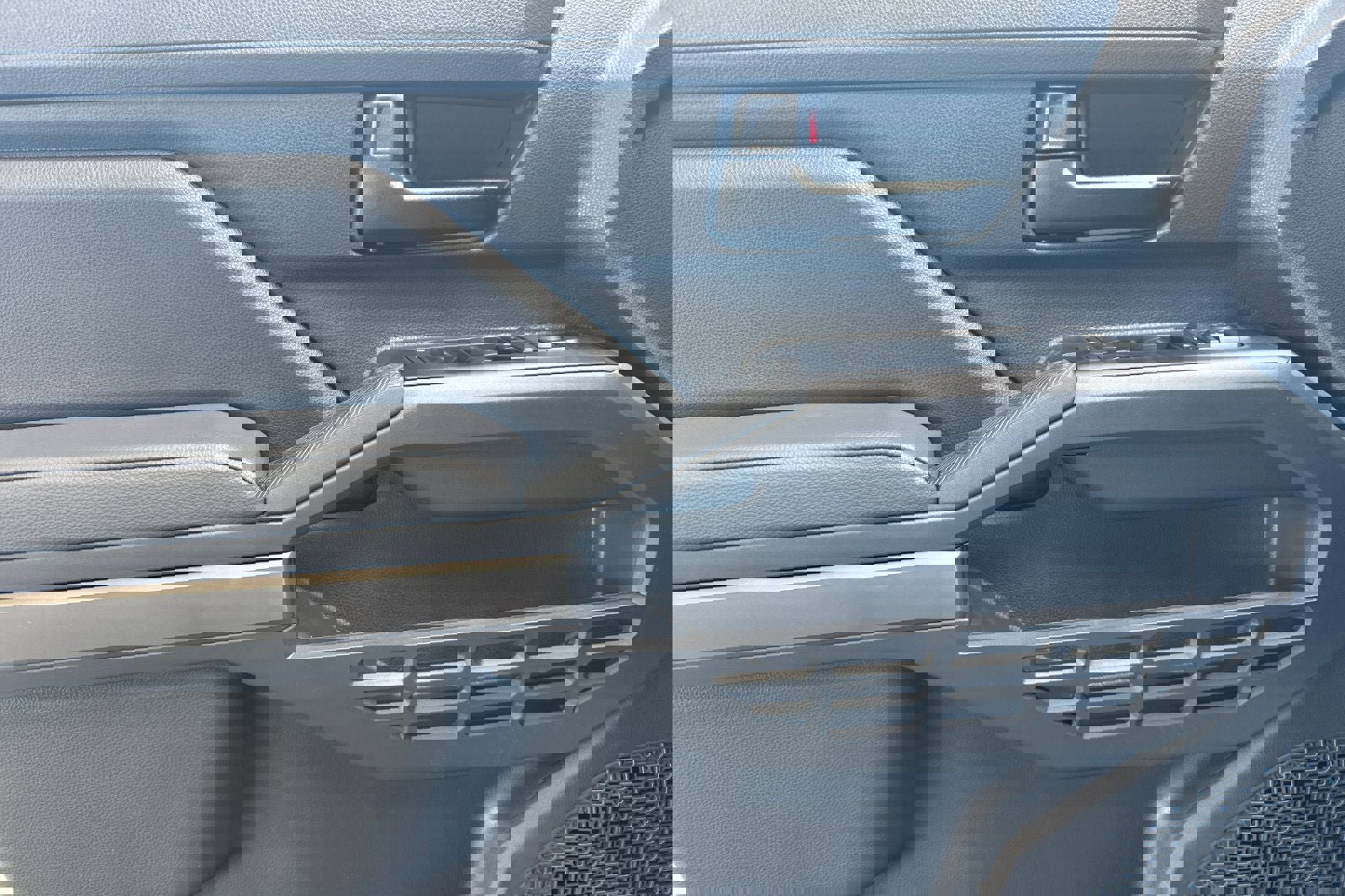 New 2025 Toyota Tacoma SR5 image 12