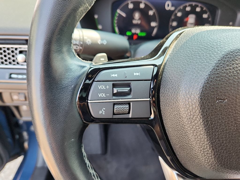 Used 2025 Honda Civic Sport image 17