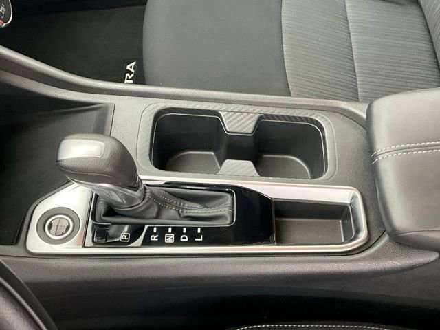 Used 2025 Nissan Sentra SV image 17