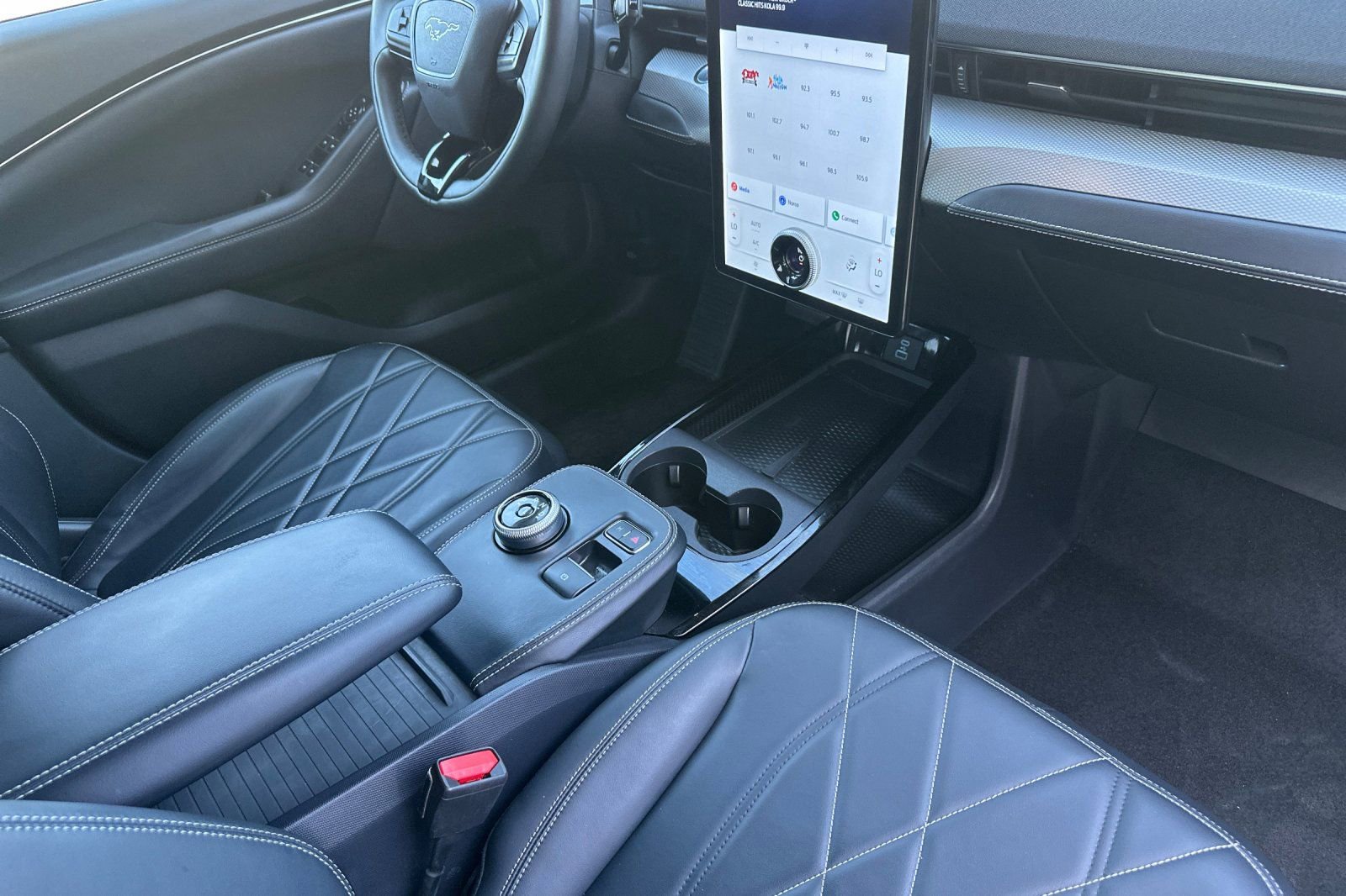 Used 2023 Ford Mustang Mach-E Select image 16