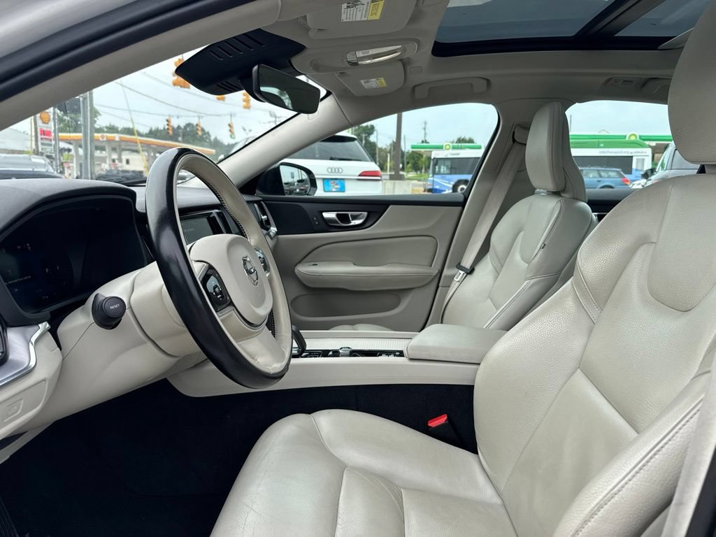 Used 2024 Volvo S60 B5 Core FWD image 10