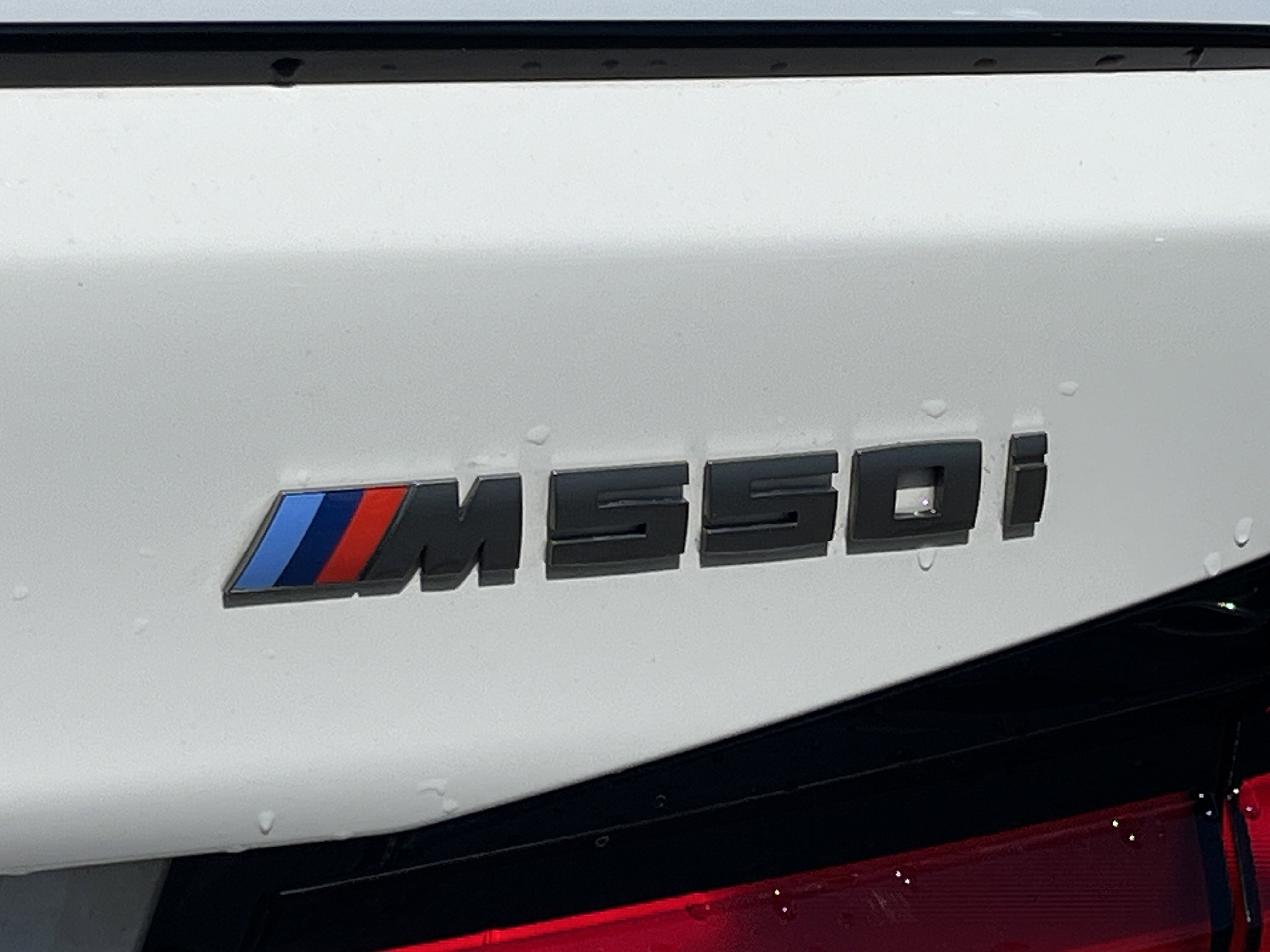 Used 2023 BMW M550i xDrive w/ Executive Package AWD/4WD image 27