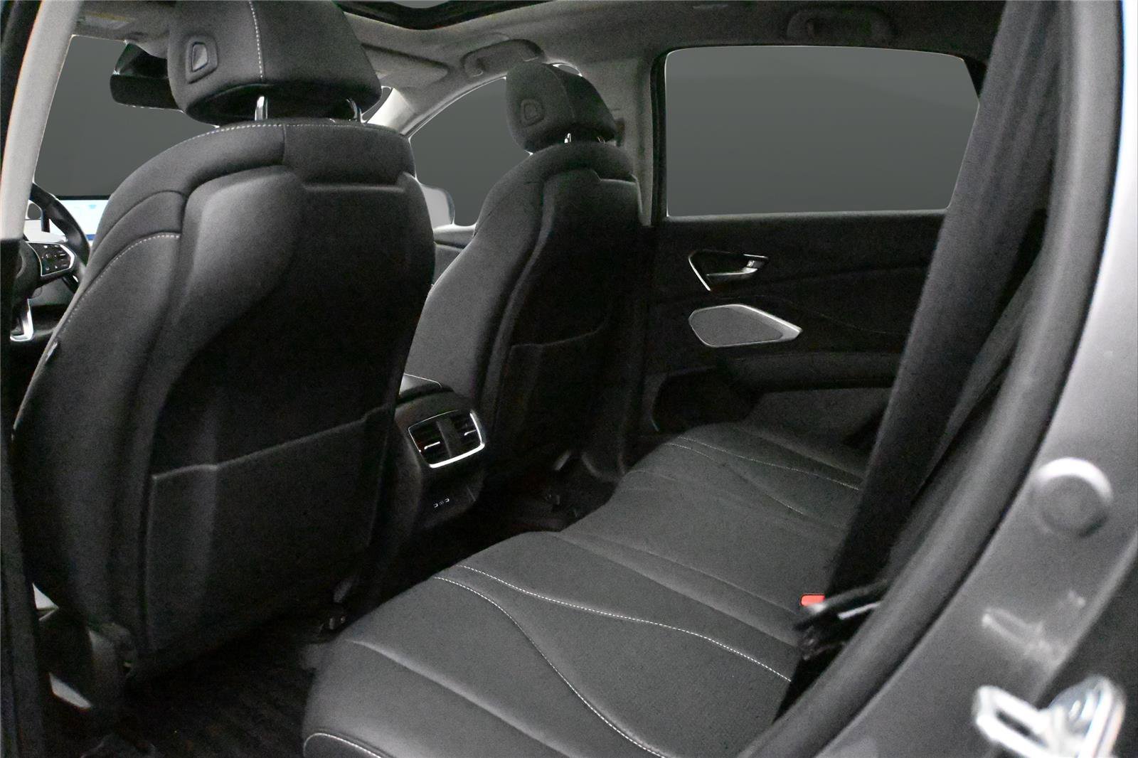 Certified 2024 Acura RDX SH-AWD w/ Technology Package image 10