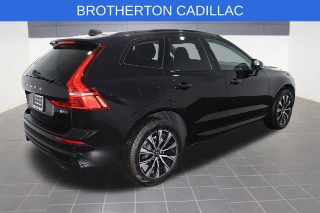 Used 2025 Volvo XC60 B5 Plus AWD/4WD image 7
