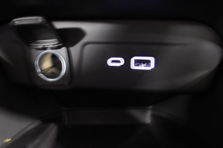 New 2026 Chevrolet Trax RS w/ Sunroof Package FWD image 48