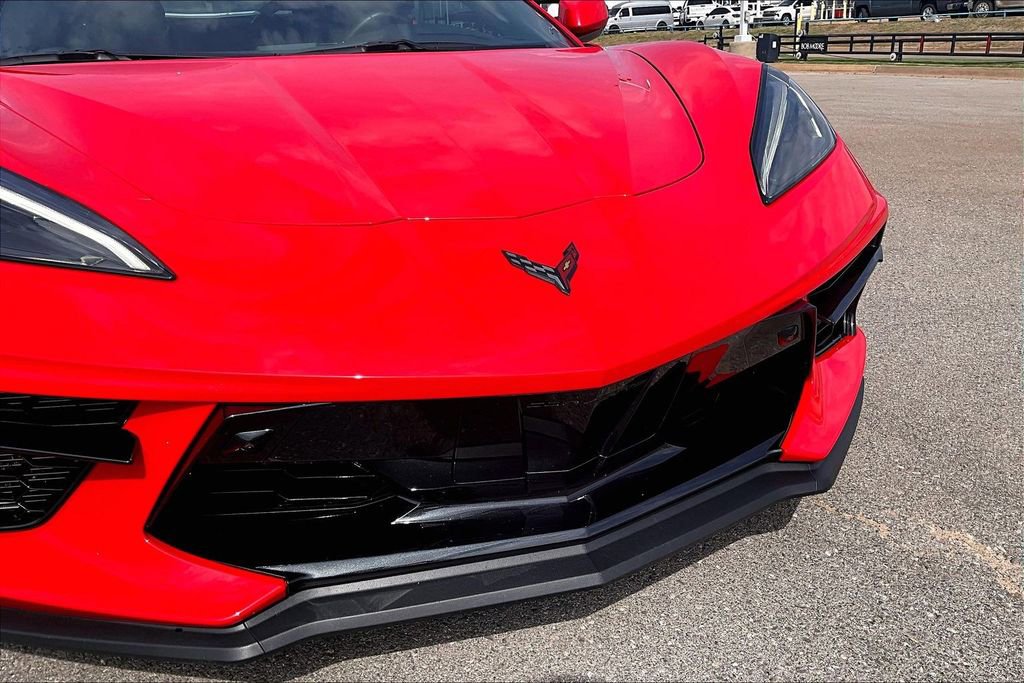 Used 2022 Chevrolet Corvette Stingray Premium Cpe w/ Z51 Performance Package RWD image 26