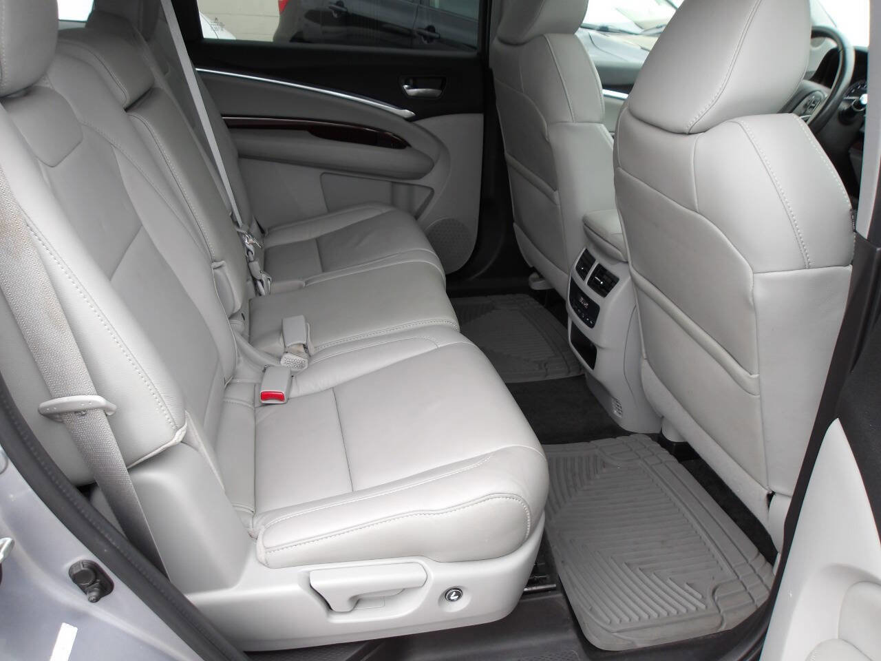 Used 2016 Acura MDX SH-AWD image 34