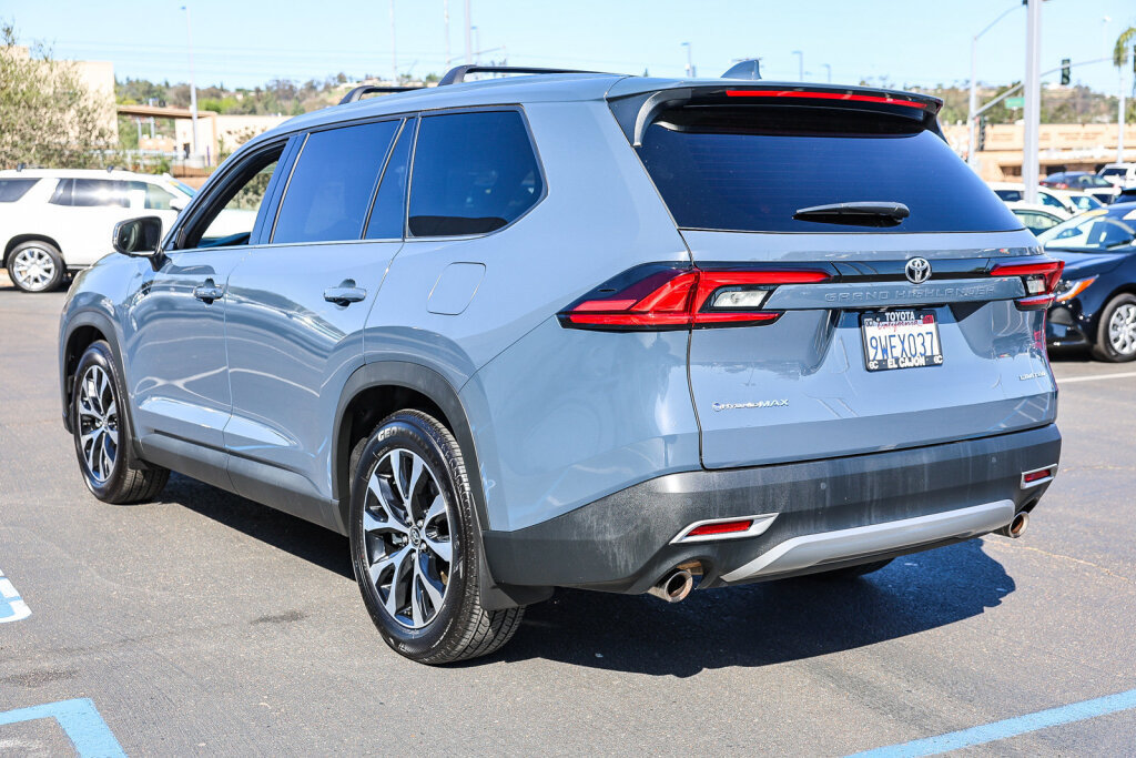 Certified 2026 Toyota Grand Highlander AWD Hybrid image 26