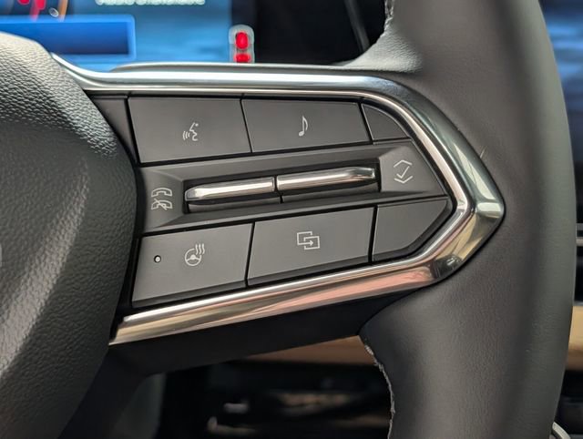 New 2026 Chevrolet Equinox ACTIV w/ Convenience Package III AWD/4WD image 22