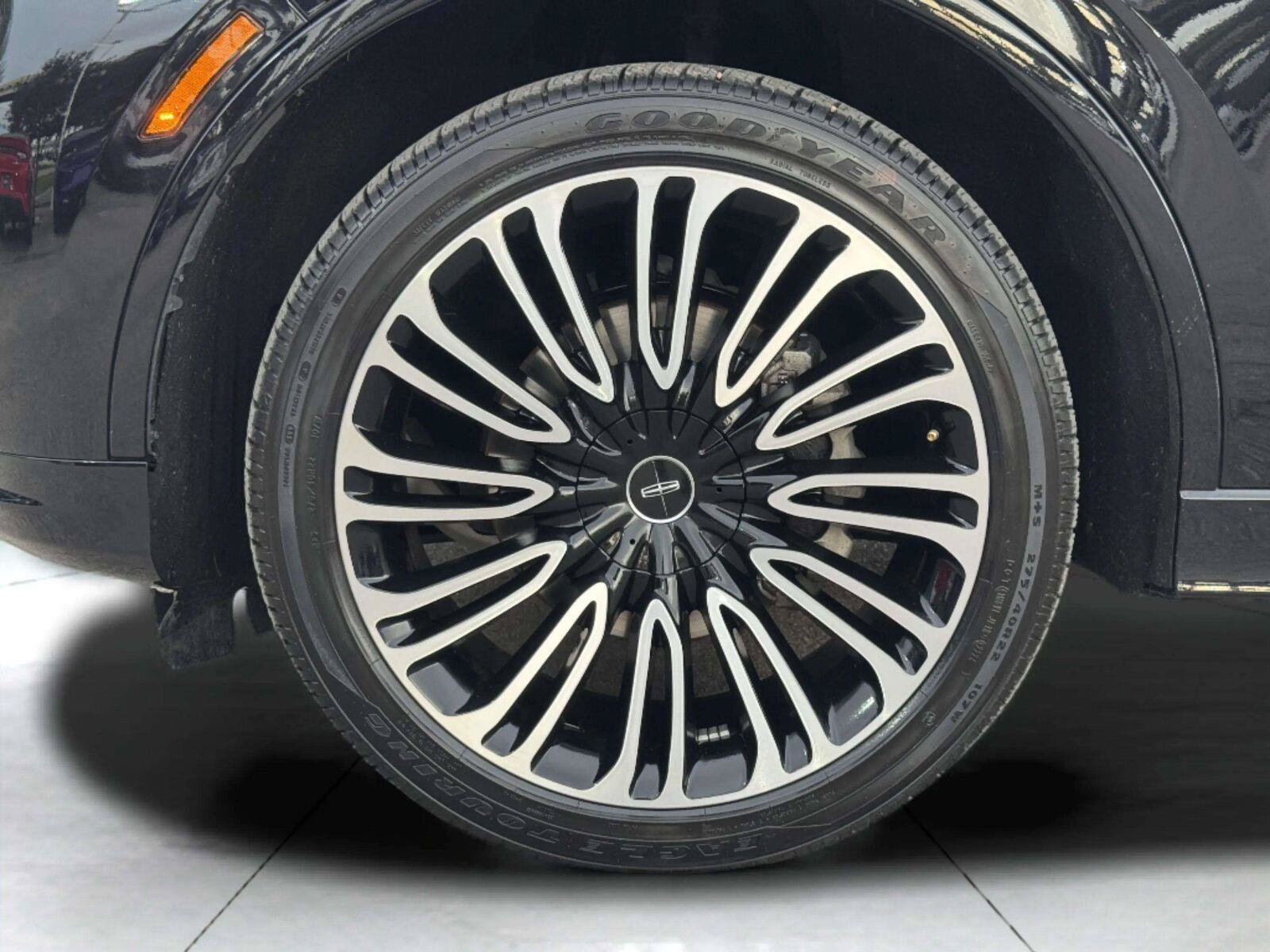 Used 2025 Lincoln Aviator Black Label AWD/4WD image 64