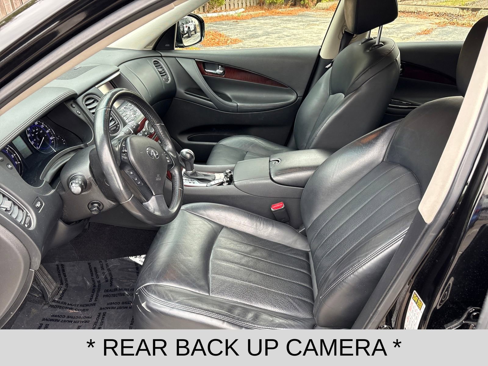 Used 2015 INFINITI QX50 Journey w/ Premium Package image 9